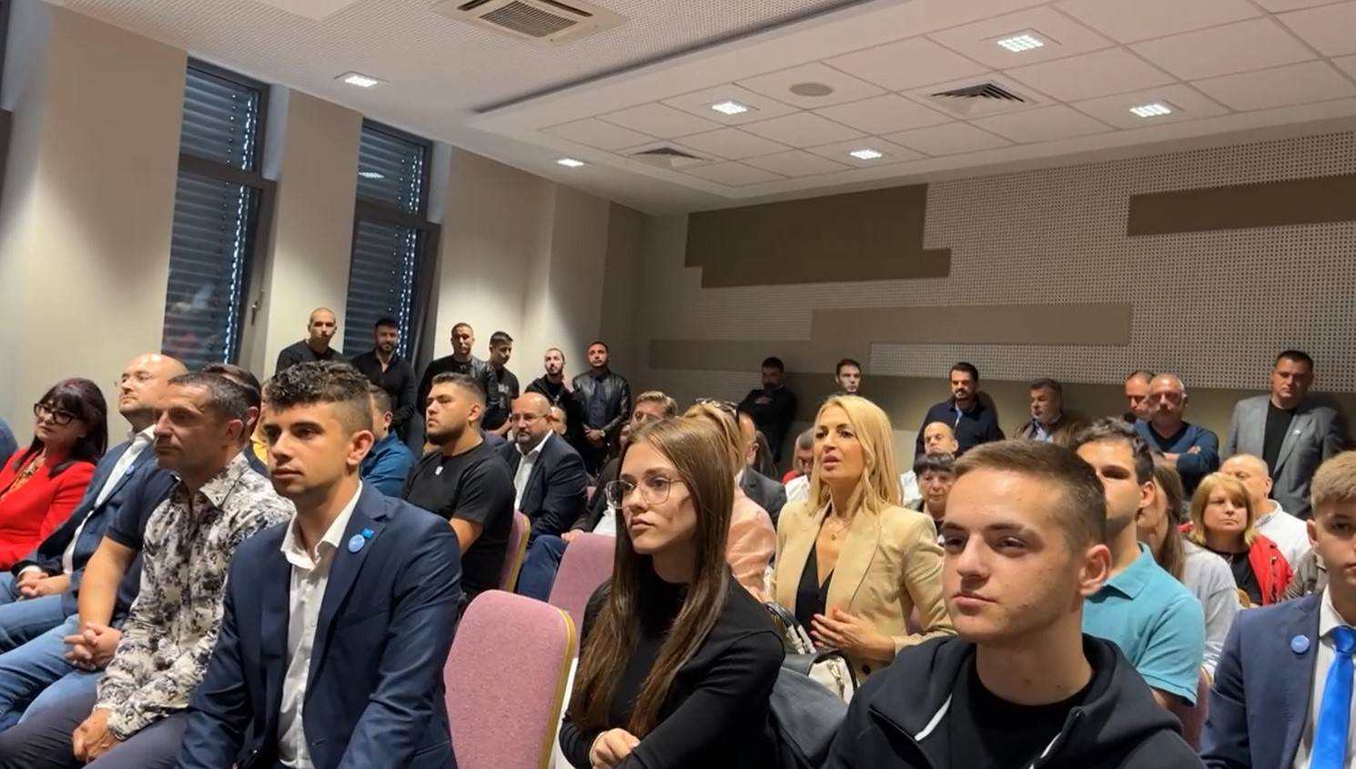  Среща на Борисов с членове на ГЕРБ в регион Искър, София 